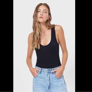 STRADIVARIUS Medium Seamless Comfort Collection Bodysuit